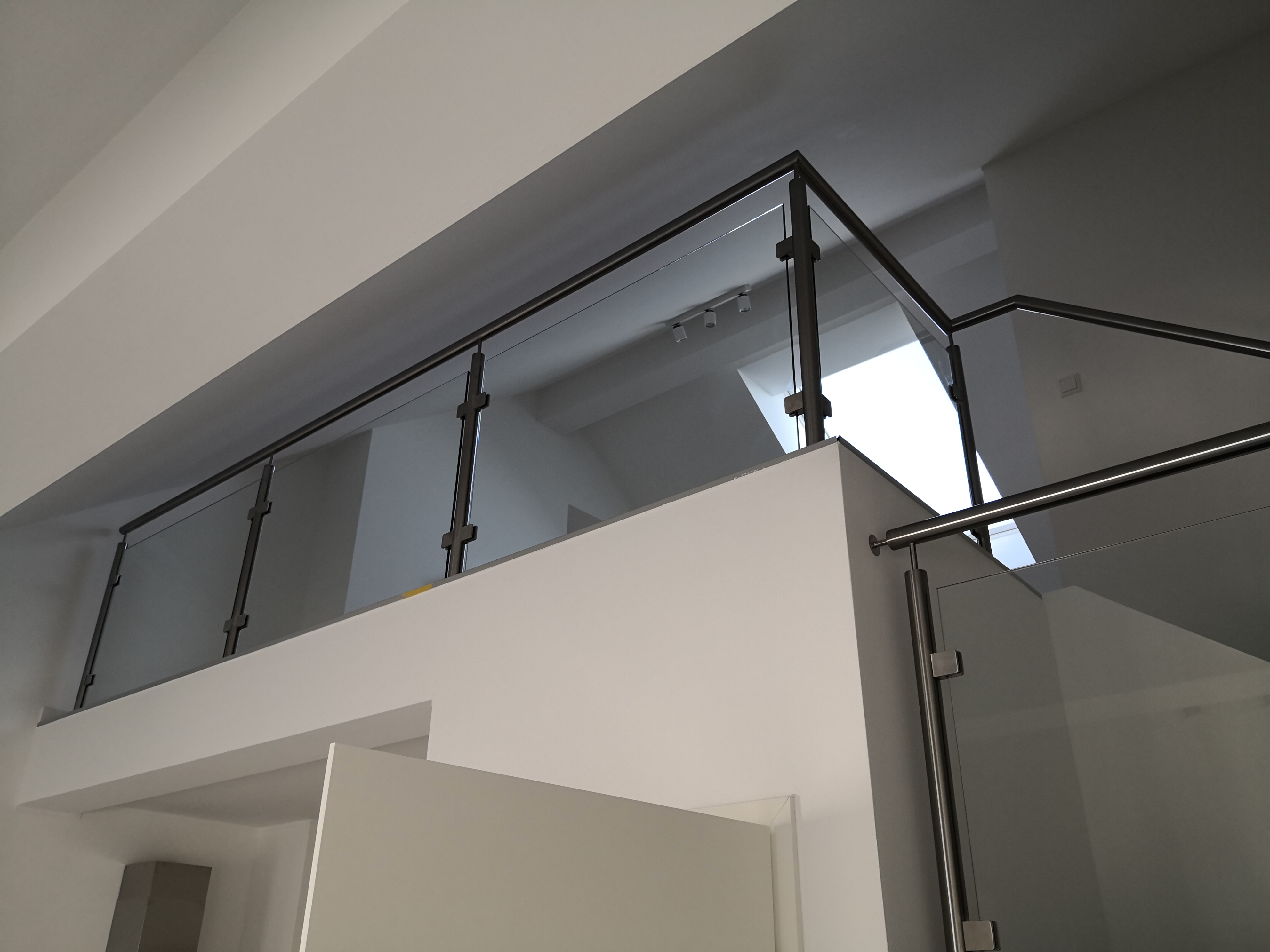 INOX DESIGN  - Serrurerie - Photo 6